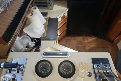 Sea Ray 410 Aft Cabin