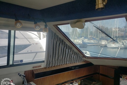 Sea Ray 410 Aft Cabin