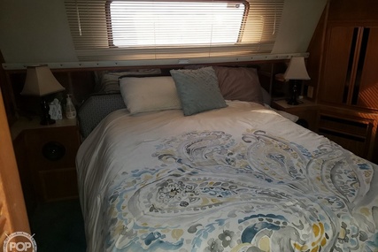 Sea Ray 410 Aft Cabin