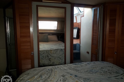 Sea Ray 410 Aft Cabin