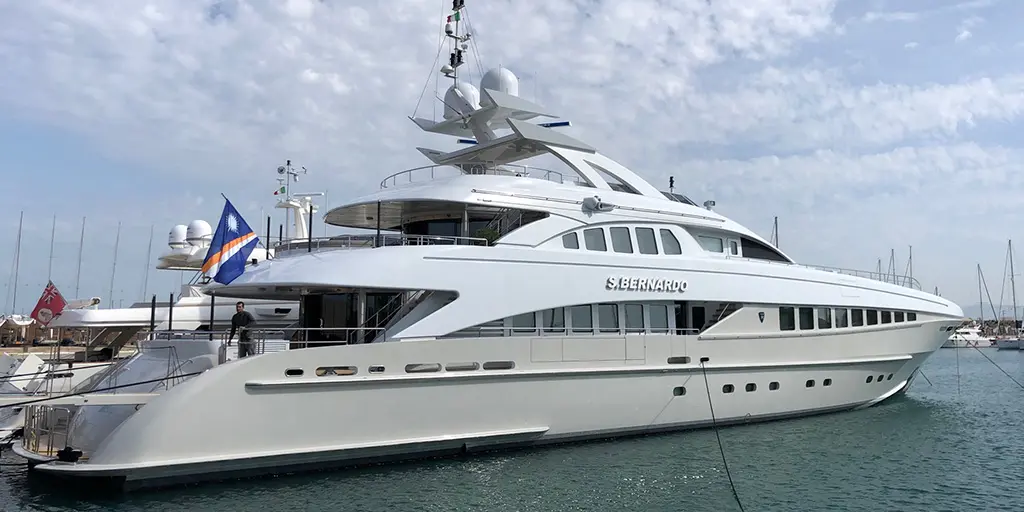 Heesen 44m