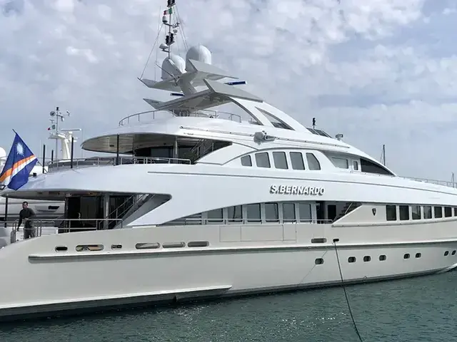 Heesen 44m