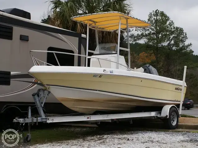 Sea Fox 197 Center Console