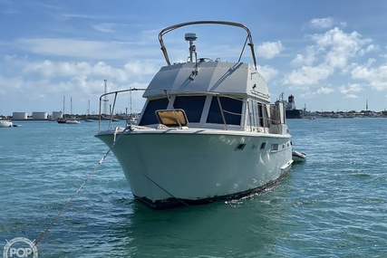 Hatteras 38 Double Cabin