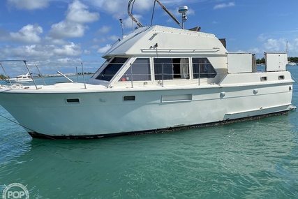 Hatteras 38 Double Cabin