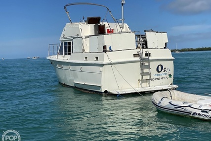 Hatteras 38 Double Cabin