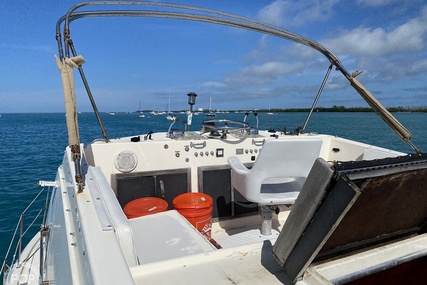 Hatteras 38 Double Cabin