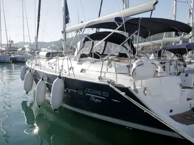 Beneteau Oceanis Clipper 523