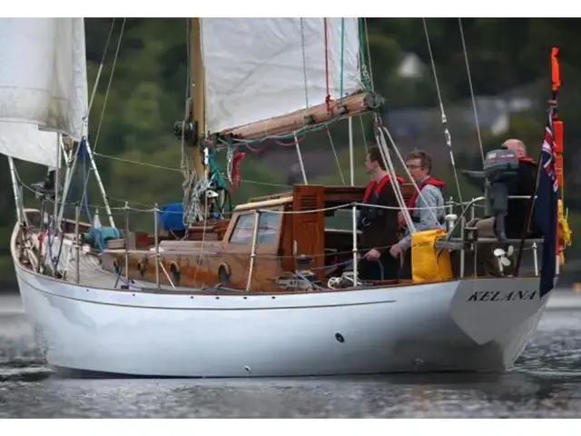 Custom Boats McGruer Bermudan Sloop