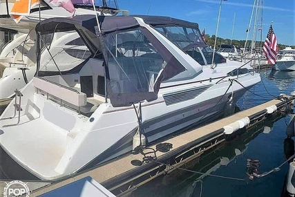 Bayliner 3555 Avanti