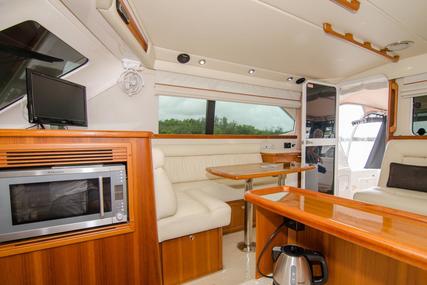 Riviera 37 Flybridge