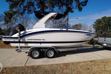 Chaparral 230 Suncoast Deluxe