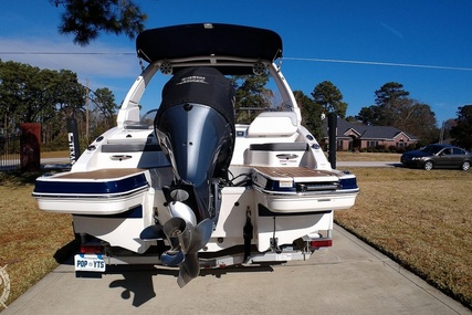 Chaparral 230 Suncoast Deluxe