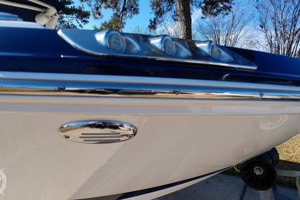 Chaparral 230 Suncoast Deluxe