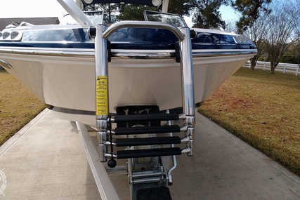 Chaparral 230 Suncoast Deluxe