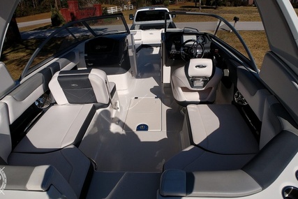 Chaparral 230 Suncoast Deluxe