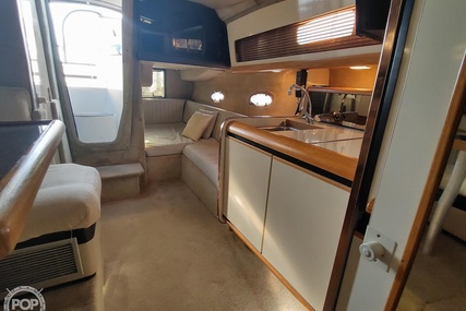 Bayliner 3555 Avanti