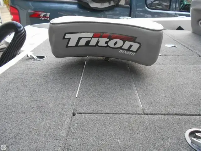 Triton TR200