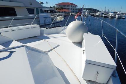 Hatteras 74 Sport Deck Motor Yacht