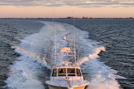 Luhrs 41 Open