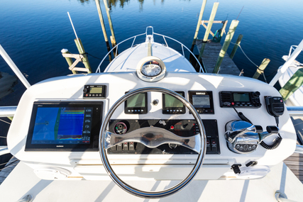 Luhrs 41 Open