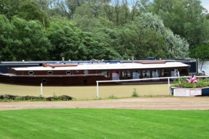 48ft ERNEST COLLINS BROADS CRUISER