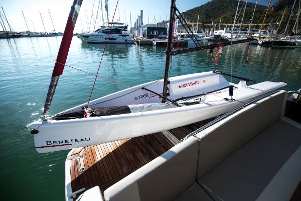 Beneteau First 14