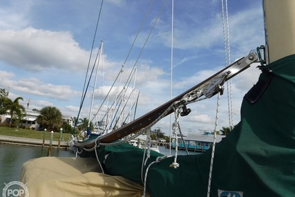 Herreshoff H 31