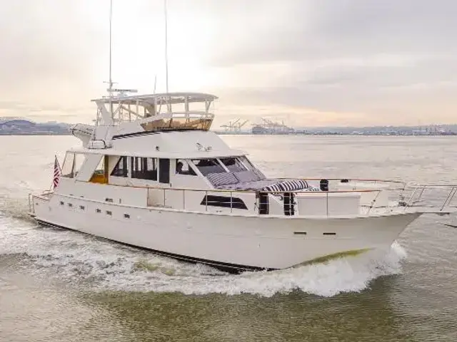 Hatteras Yacht Fisherman