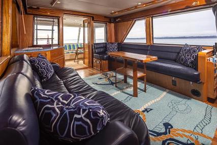 Hatteras Yacht Fisherman