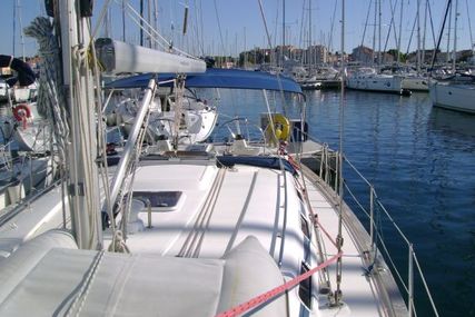 Bavaria 44