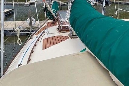 Legnos Mystic 30