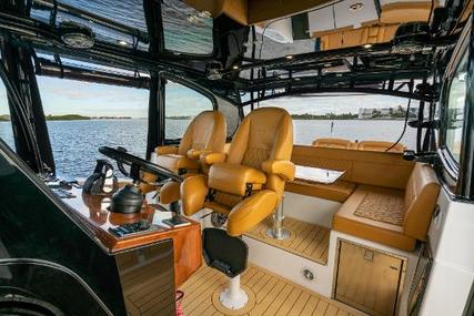 Sea Force IX 51 Center Console/Sportfish