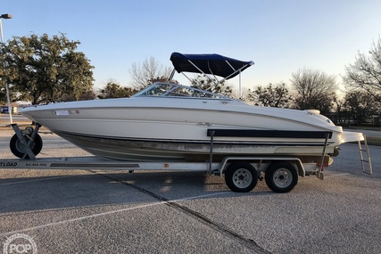 Sea Ray 230 Signature Bowrider