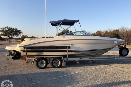 Sea Ray 230 Signature Bowrider