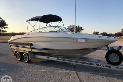 Sea Ray 230 Signature Bowrider