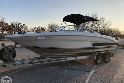 Sea Ray 230 Signature Bowrider