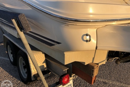 Sea Ray 230 Signature Bowrider