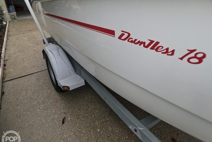 Boston Whaler 180 Dauntless