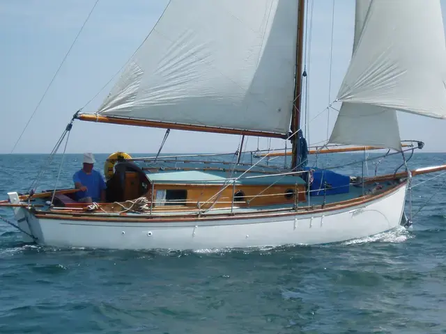 Custom Boats 5 Ton Hillyard Sloop