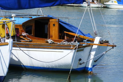 Custom Boats 5 Ton Hillyard Sloop