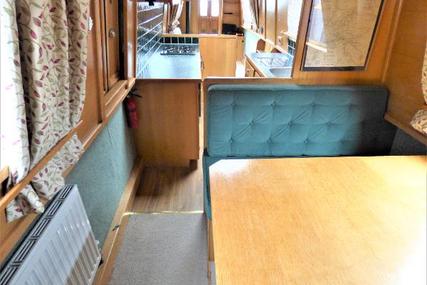 Narrowboat Lexden Swan 58