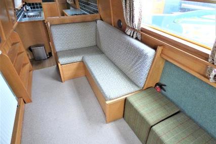 Narrowboat Lexden Swan 58