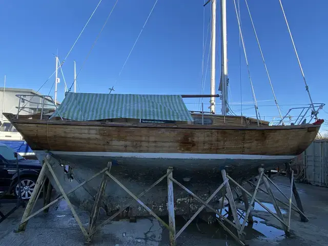 Custom Boats 27' Buchanan Sloop