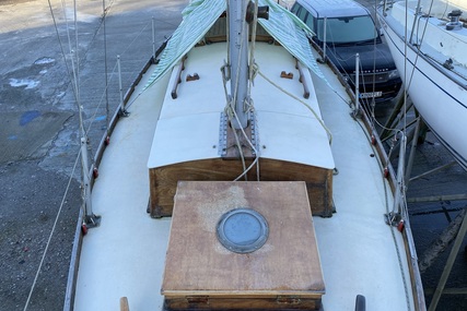 Custom Boats 27' Buchanan Sloop