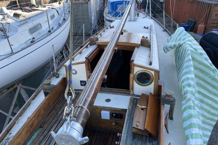 Custom Boats 27' Buchanan Sloop