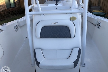 Tidewater 220 Lxf