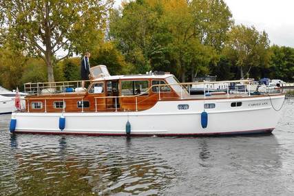 41ft CLASSIC TWIN SCREW MOTOR YACHT