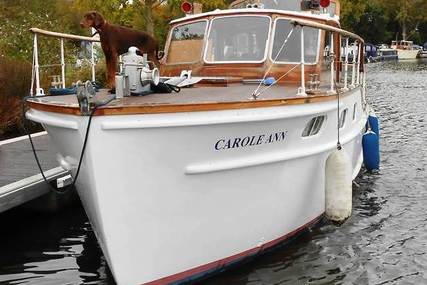 41ft CLASSIC TWIN SCREW MOTOR YACHT