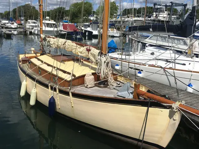 21ft. HARRISON BUTLER CYCLONE GAFF YAWL